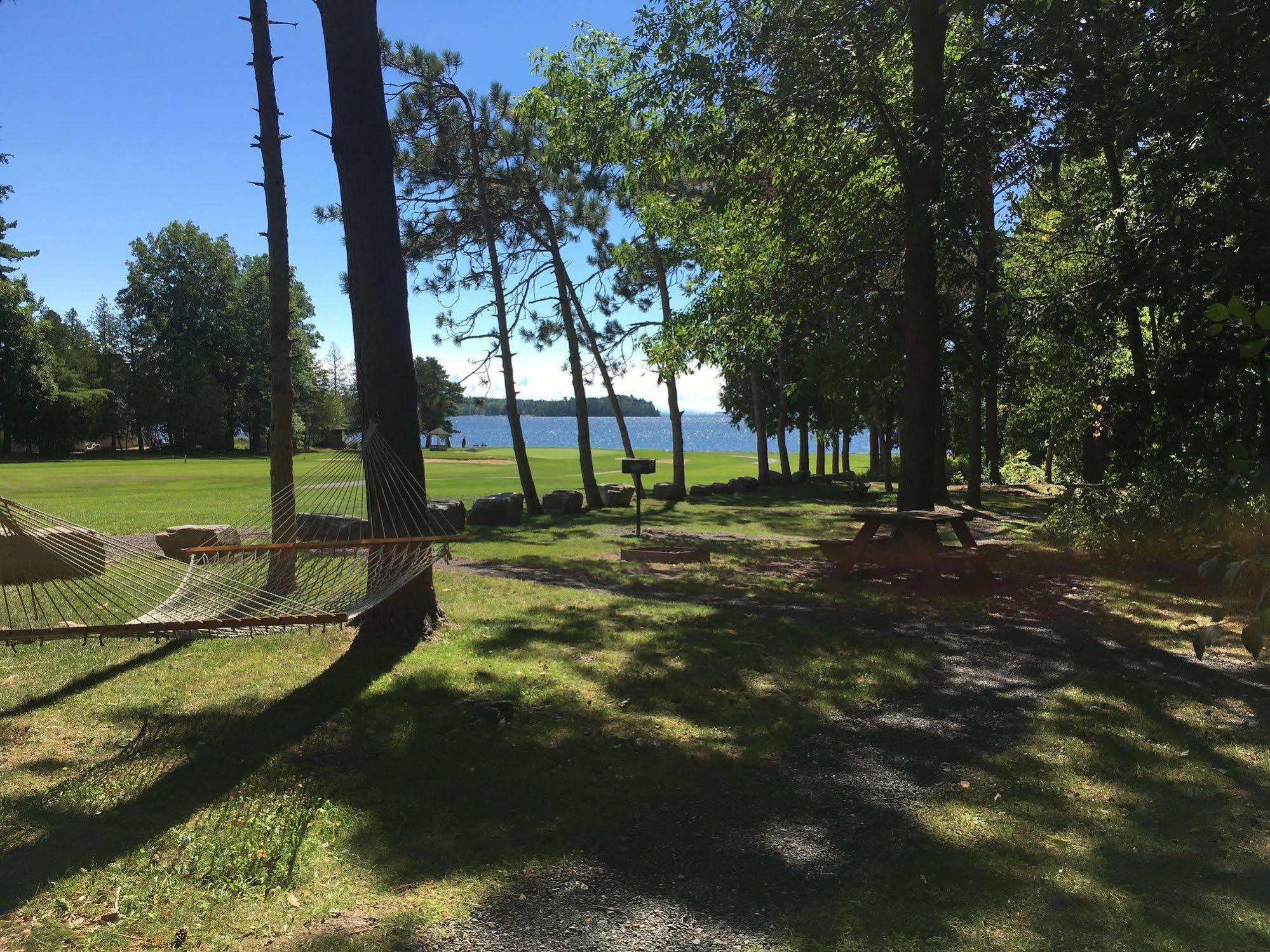 Bluff Point Golf Resort Plattsburgh Exterior photo