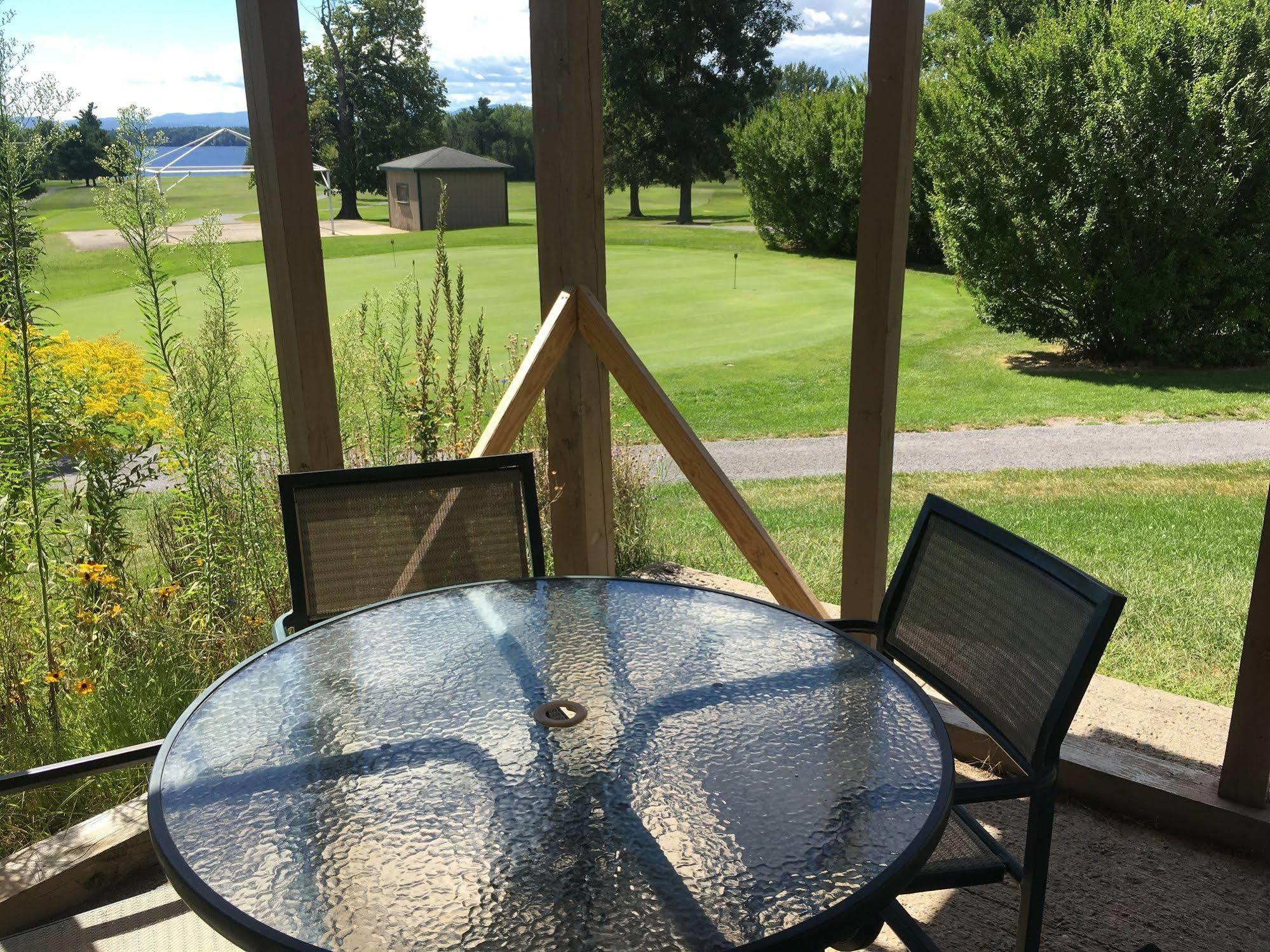 Bluff Point Golf Resort Plattsburgh Exterior photo